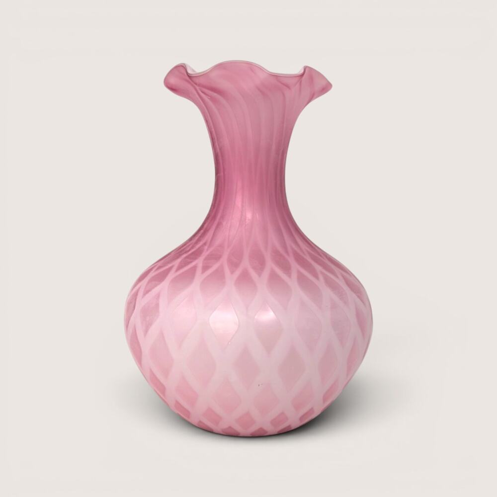Vintage Murano Art Glass Vase Pink Diamond Quilt